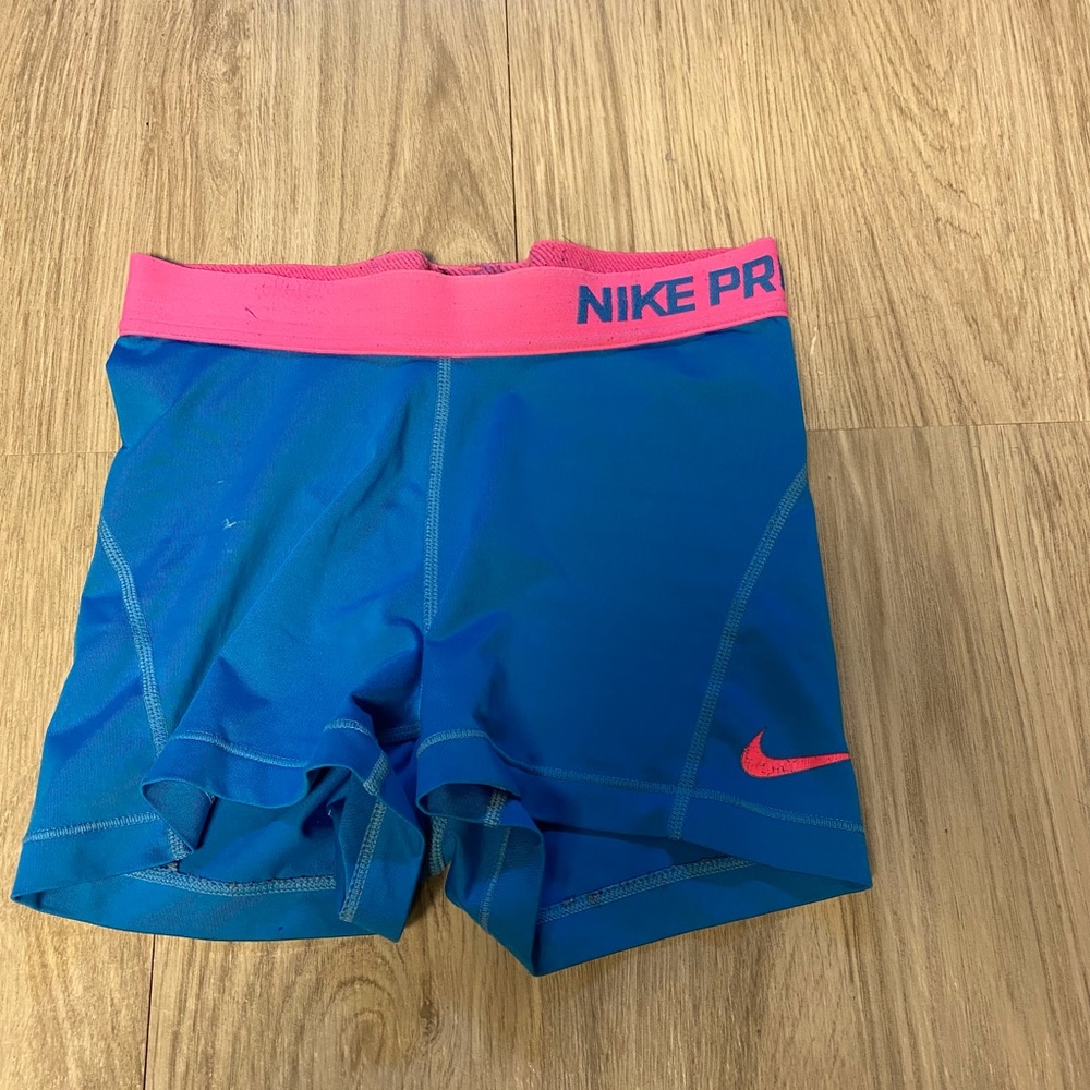 Nike pro spandex